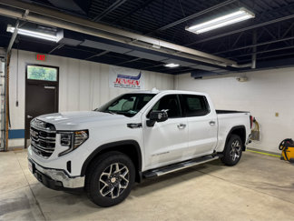 New 2026 GMC Sierra 1500 SLT w/ SLT Premium Plus Package image 1