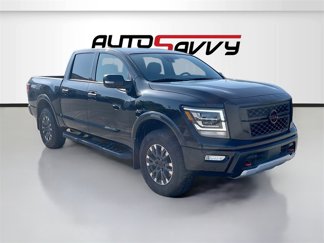 Used 2024 Nissan Titan PRO-4X w/ Pro-4x Convenience Package image 1