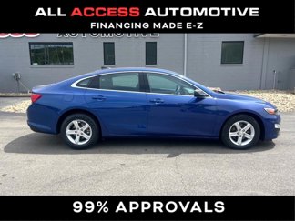 Used 2023 Chevrolet Malibu LS image 1