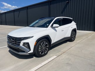 Certified 2025 Hyundai Tucson Limited image 1