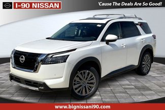 New 2025 Nissan Pathfinder SL w/ SL Premium Package image 1
