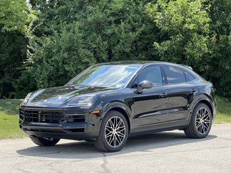 New 2025 Porsche Cayenne Coupe image 1