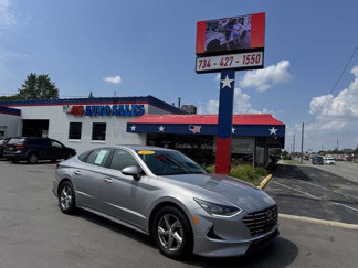 Used 2023 Hyundai Sonata SE w/ Preferred Accessory Package image 1