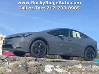 Used 2023 Toyota Prius LE image 1