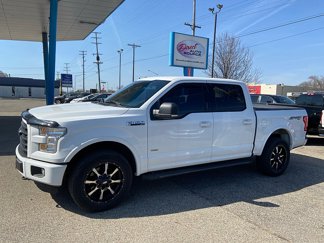 Used 2015 Ford F150 XLT image 1