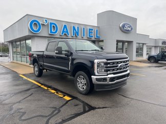 New 2025 Ford F350 Lariat image 1