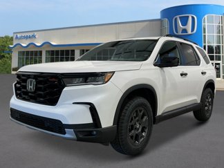 New 2025 Honda Pilot TrailSport image 1