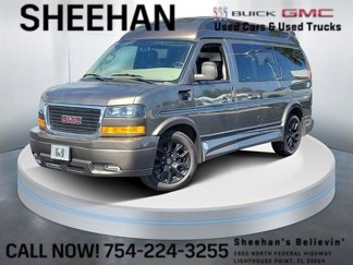 Used 2023 GMC Savana 2500 image 1