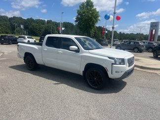 Used 2022 Nissan Frontier SV w/ Technology Package image 1