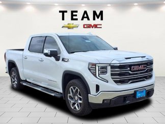 New 2025 GMC Sierra 1500 SLT image 1