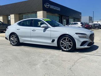 Used 2022 Genesis G70 2.0T image 1