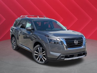 New 2025 Nissan Pathfinder Platinum image 1