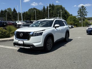 New 2025 Nissan Pathfinder SL w/ SL Premium Package image 1