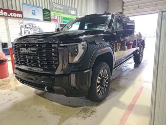 Used 2024 GMC Sierra 2500 Denali Ultimate image 1