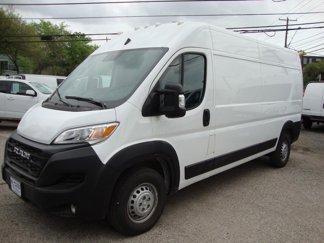 Used 2025 RAM ProMaster 2500 w/ Convenience Group image 1
