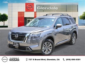 New 2025 Nissan Pathfinder SV image 1