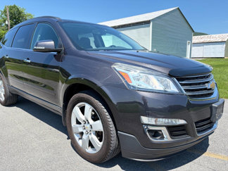 Used 2017 Chevrolet Traverse LT w/ Style and Technology Package image 1