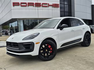 Used 2024 Porsche Macan GTS image 1