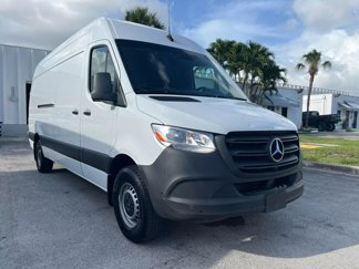 Used 2023 Mercedes-Benz Sprinter 2500 image 1