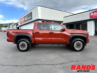 Used 2025 Toyota Tacoma 4x4 Double Cab Hybrid image 1