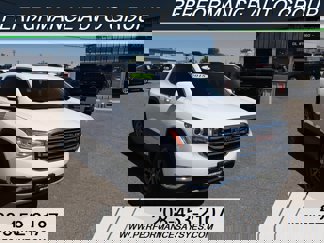 Used 2018 GMC Acadia SLT image 1
