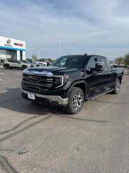 New 2025 GMC Sierra 1500 SLT w/ SLT Premium Plus Package image 1