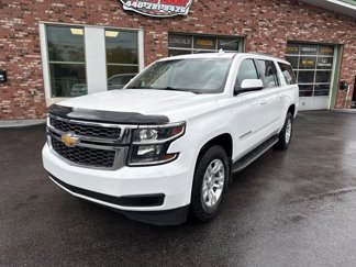Used 2018 Chevrolet Suburban LT image 1