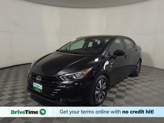 Used 2023 Nissan Versa SV image 1