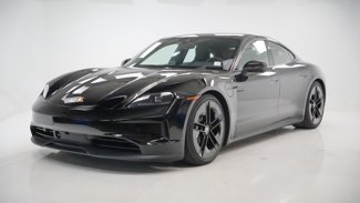 New 2025 Porsche Taycan image 1