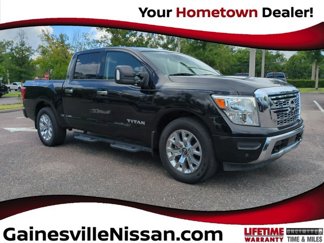 Used 2023 Nissan Titan SV w/ SV Convenience Package image 1