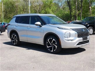 New 2025 Mitsubishi Outlander SEL image 1