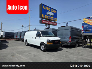 Used 2023 GMC Savana 3500 Extended w/ Driver Convenience Package image 1