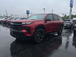 Used 2024 Chevrolet Traverse RS w/ LPO, Floor Liner Package image 1