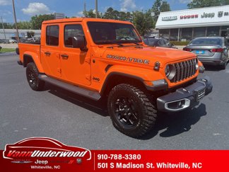 New 2025 Jeep Gladiator Sport image 1