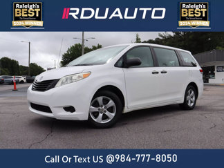 Used 2012 Toyota Sienna image 1