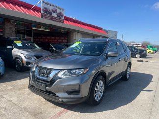 Used 2018 Nissan Rogue SV image 1