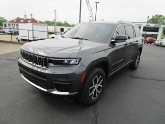 Used 2023 Jeep Grand Cherokee L Limited w/ Luxury Tech Group II image 1