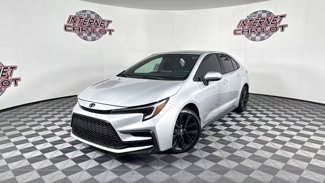 Used 2024 Toyota Corolla SE image 1