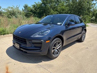 Used 2022 Porsche Macan image 1
