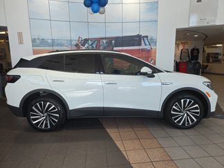 New 2025 Volkswagen ID.4 Pro image 1