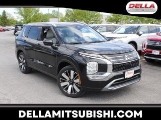 New 2025 Mitsubishi Outlander SEL image 1