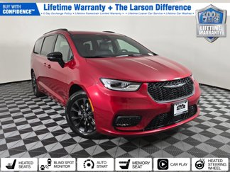 New 2025 Chrysler Pacifica Select image 1