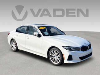 Used 2024 BMW 330e image 1
