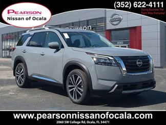 New 2025 Nissan Pathfinder Platinum image 1
