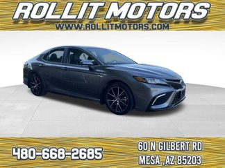 Used 2023 Toyota Camry SE image 1