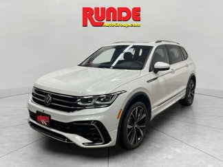 Used 2023 Volkswagen Tiguan SEL R-Line image 1
