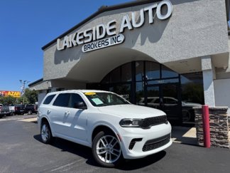 Used 2024 Dodge Durango GT image 1