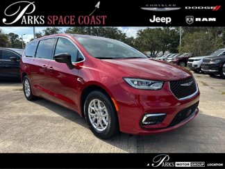 New 2026 Chrysler Pacifica Select video 1
