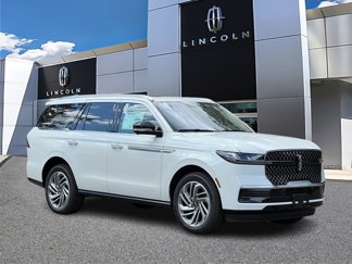 New 2025 Lincoln Navigator Reserve image 1