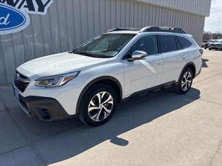 Used 2022 Subaru Outback Touring image 1